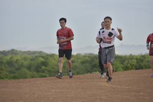 BIB: 407
                            <button type="button" onclick="openModal(5132960)" class="btn btn-primary btn-sm float-right btn-popup" data-toggle="modal" data-target=".modal-high-quality">
                        <i class="fas fa-shopping-cart"></i> Add to Cart
                    </button>
                                            <button type="button" onclick="isThisMe(5132960, true)" class="btn btn-success btn-sm float-right btn-popup btn-isme hidden" data-toggle="tooltip" data-placement="bottom" title="นี่คือรูปของคุณใช่ไหม คลิกที่นี่เพื่อเอาเข้าอัลบั้ม">
                        <i class="fas fa-plus"></i> Add to album
                    </button>
                    <button type="button" onclick="isThisMe(5132960, false)" class="btn btn-warning btn-sm float-right btn-popup btn-isnotme hidden">
                        <i class="fas fa-ban"></i> Remove from album
                    </button>